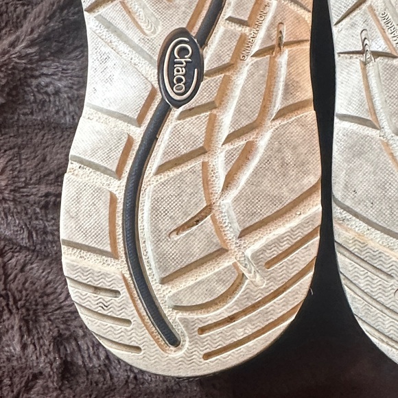 Chaco Z/2 Black and White Patterned Sandals - Picture 7 of 10